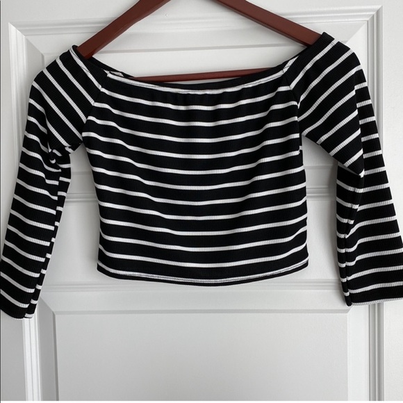 Top bundle - Picture 4 of 4